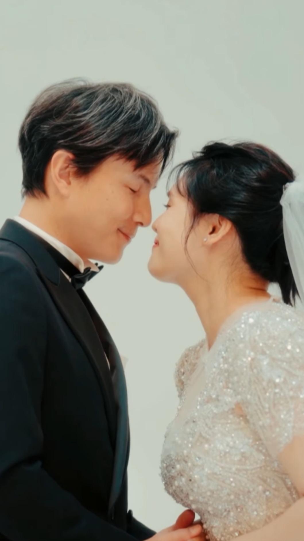 孫協志和夏宇童婚紗照曝光。(圖/翻攝夏宇童IG)