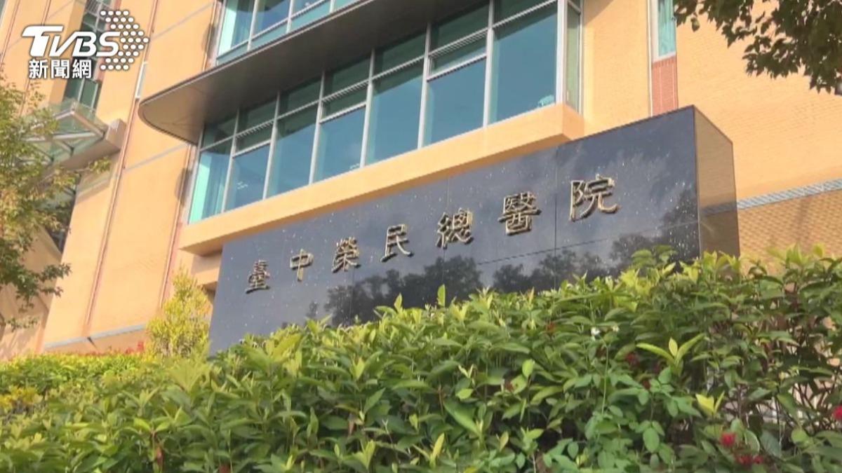 中榮遭爆醫材商涉執刀。(圖/TVBS)