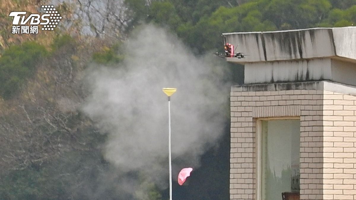 攻擊型無人機精準命中目標。（圖／胡瑞麒攝）