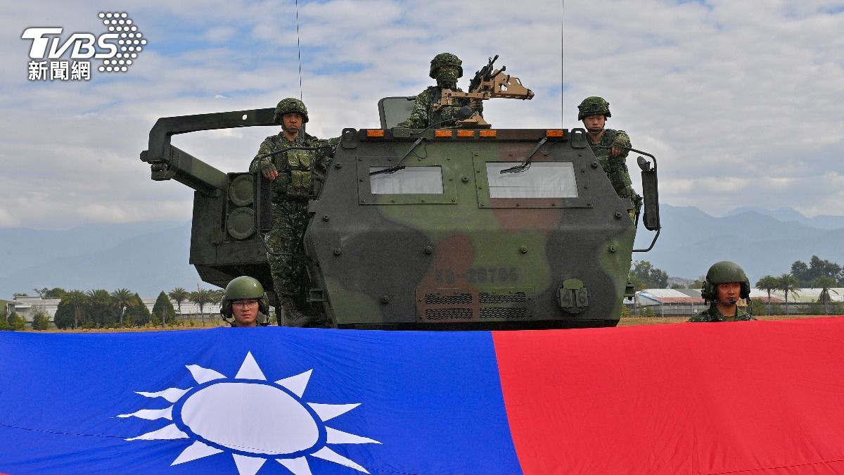 圖輯/國軍春節戰備操演!空軍F-16V快速整補、陸軍火力演訓