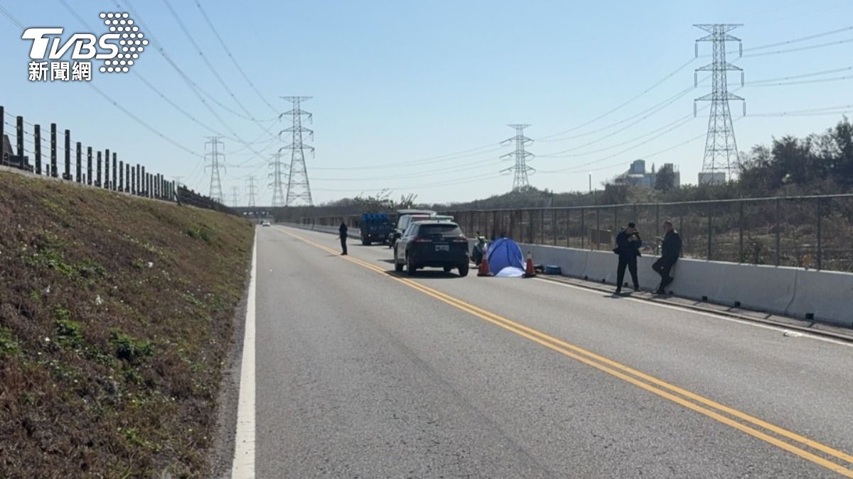 彰化和美死亡車禍！男倒臥機車旁　疑遭點頭部重創死亡