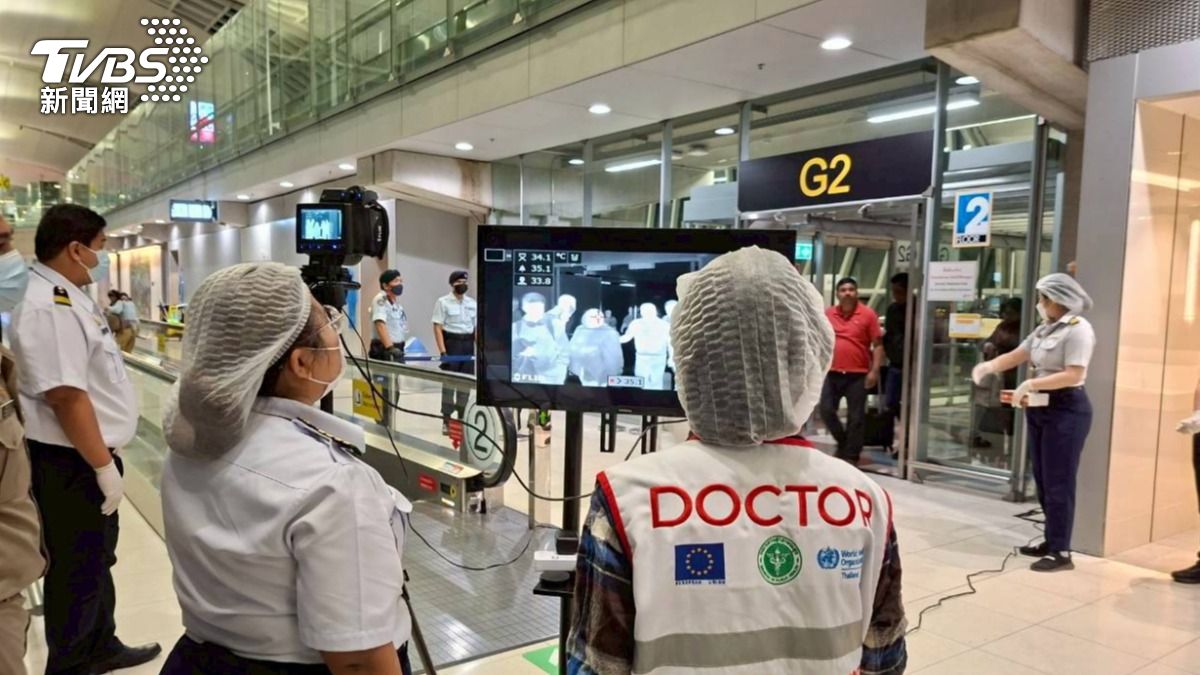 印度爆發立百病毒疫情,泰國曼谷蘇凡納布機場加強健康篩檢。(圖/達志影像美聯社)