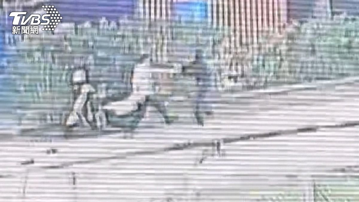 土風舞老師遭砍頸10cm！婦壓傷口逃命求救