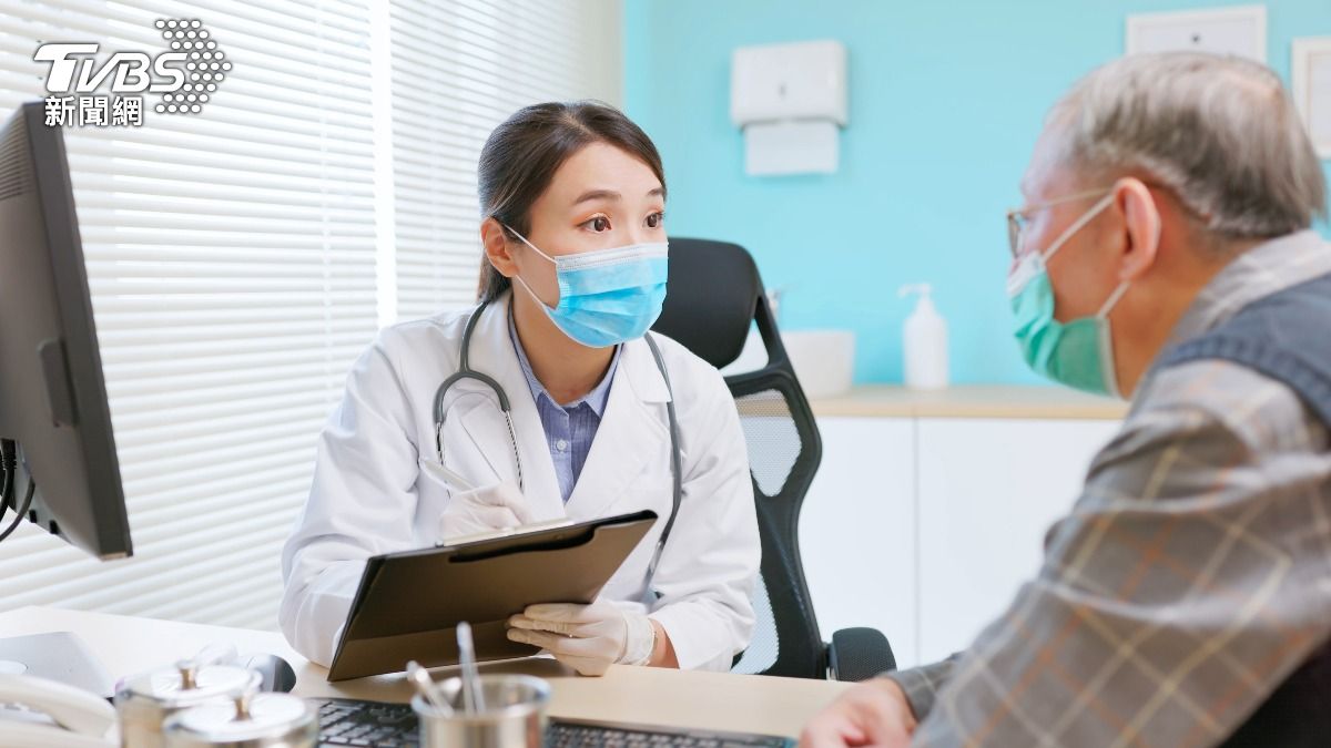 在台灣診所看診時，幾乎只能支付現金。（示意圖／shutterstock達志影像）