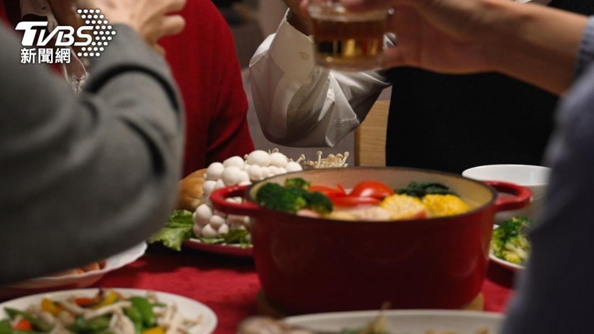 過年「5件事別做」不吉利!除夕夜蹭飯踩雷 窮神糾纏一整年