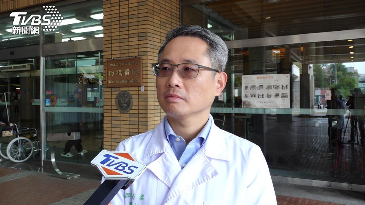 年輕人偏愛吃加工食品 醫師警告:罹腸癌風險增! (圖/TVBS)