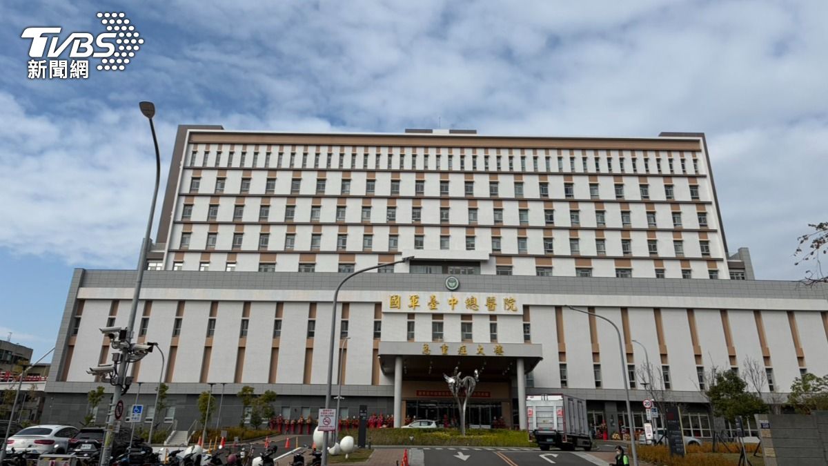 急重症大樓以「全人醫療照護」為核心理念，全面導入綠建築與智慧建築設計。（圖／林冠丞攝）