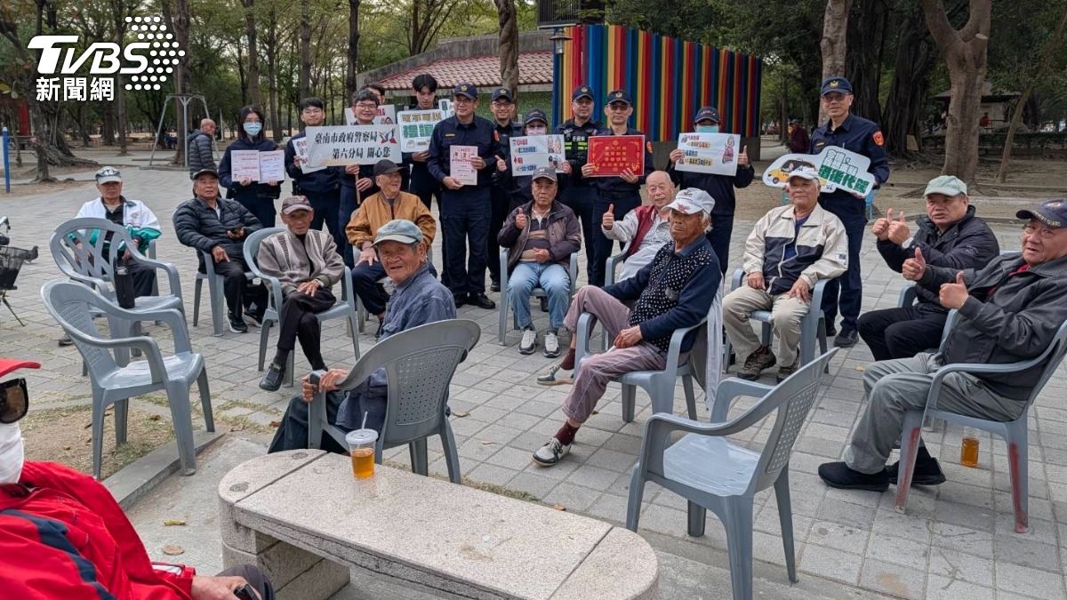 無照駕駛罰鍰大幅提高,警六分局呼籲民眾遵守交通規則。(圖/TVBS)