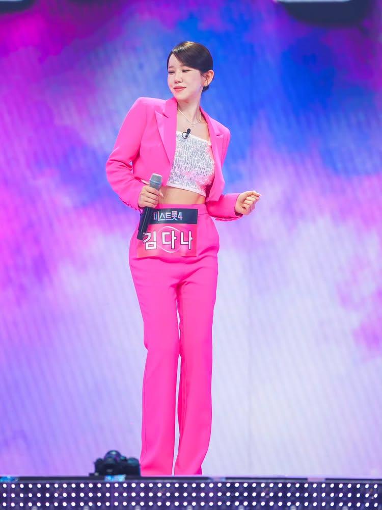 目前金多娜正參與《Miss Trot 4》。(圖/翻攝自當事人IG)