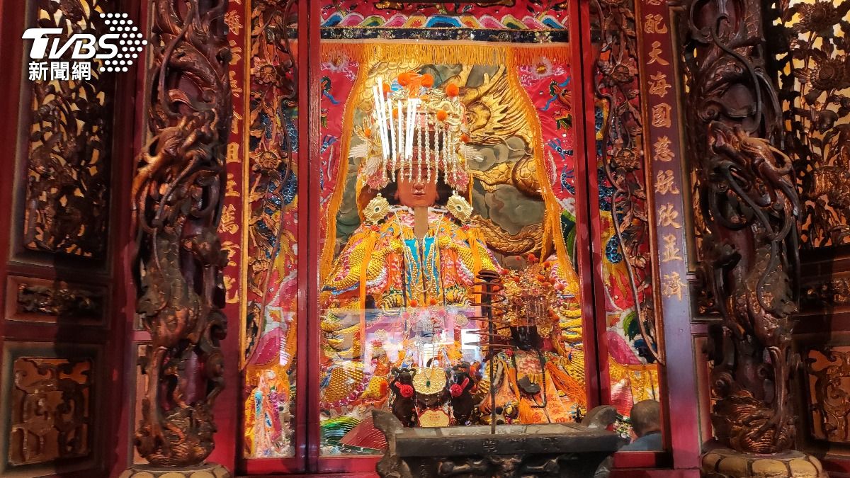 南瑤宮「百年媽祖」賜2凶籤! 預警台灣國運