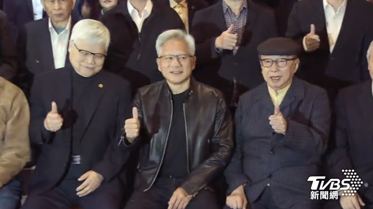 黃仁勳來台第三天舉辦兆元宴，也指出2/1晚間會再和台積電吃飯。（圖／TVBS）