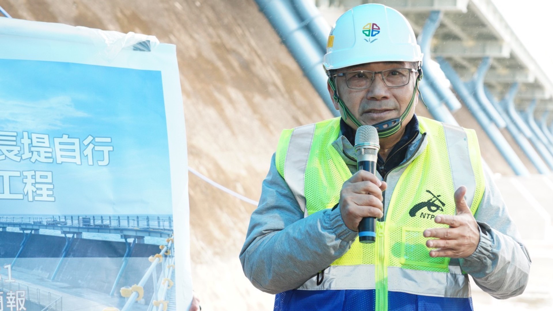 ▲侯友宜市長視察表示工程優化沿線自行車道並提升舒適性及遊憩品質。(圖片來源：新北市政府高灘地工程管理處)