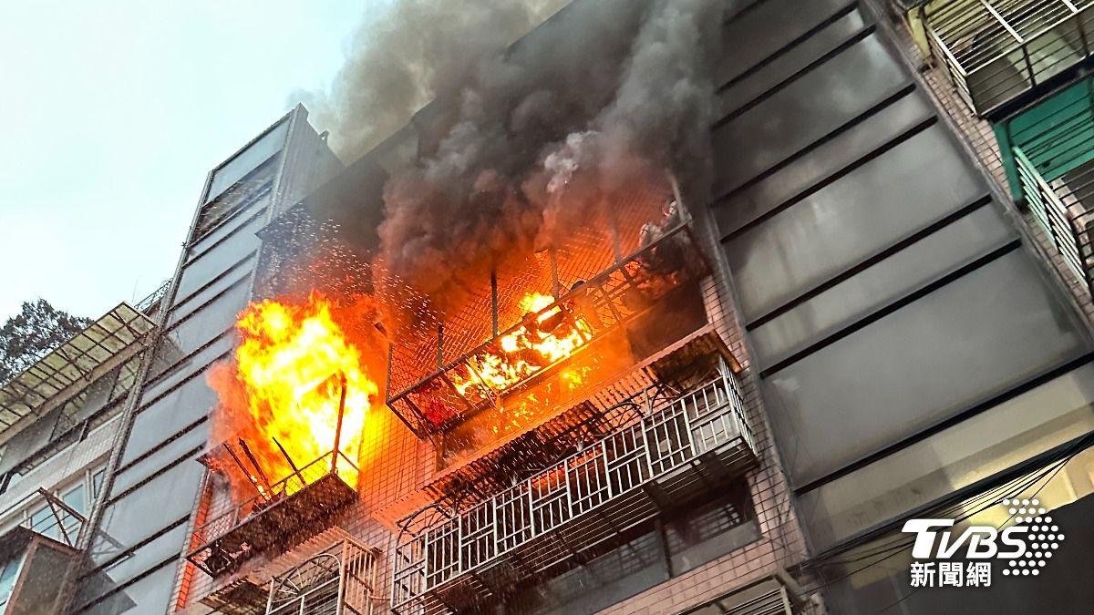 快訊/信義區民宅清晨嚴重火警 男全身灼傷、女命危搶救中