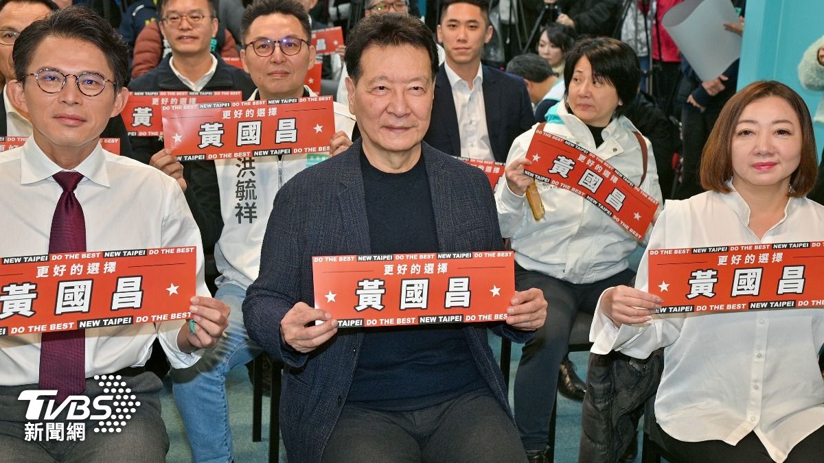 資深媒體人趙少康出席黃國昌競選總部開幕記者會。(圖/胡瑞麒攝)