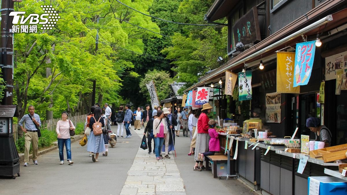 深大寺參道販賣多種美食。(示意圖/shutterstock 達志影像)
