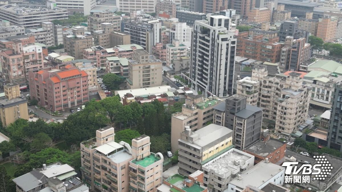 都會區土地取得不易,導致社宅推動困難的狀況,確實存在於部分地區。(圖/TVBS)