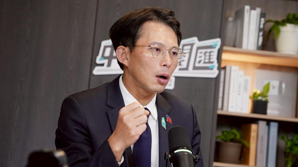 民眾黨主席黃國昌。（圖／中午來開匯提供）