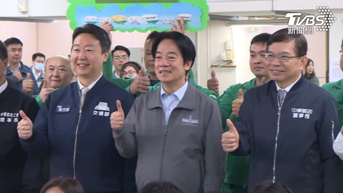 總統公開請託立法院長韓國瑜,盼其發揮功能讓總預算盡速過關。(圖/TVBS)