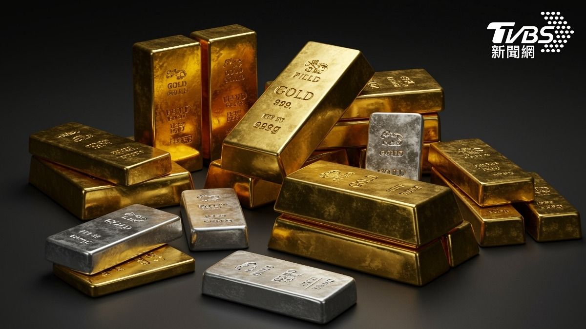 黃金價格強彈4％至4800美元！白銀同步大漲　油價大跌後回穩