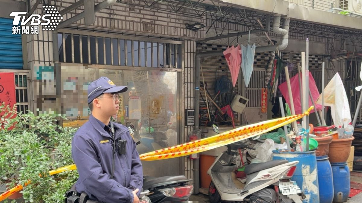 土城民宅傳出一氧化碳中毒,造成住戶1死7送醫。(圖/TVBS)