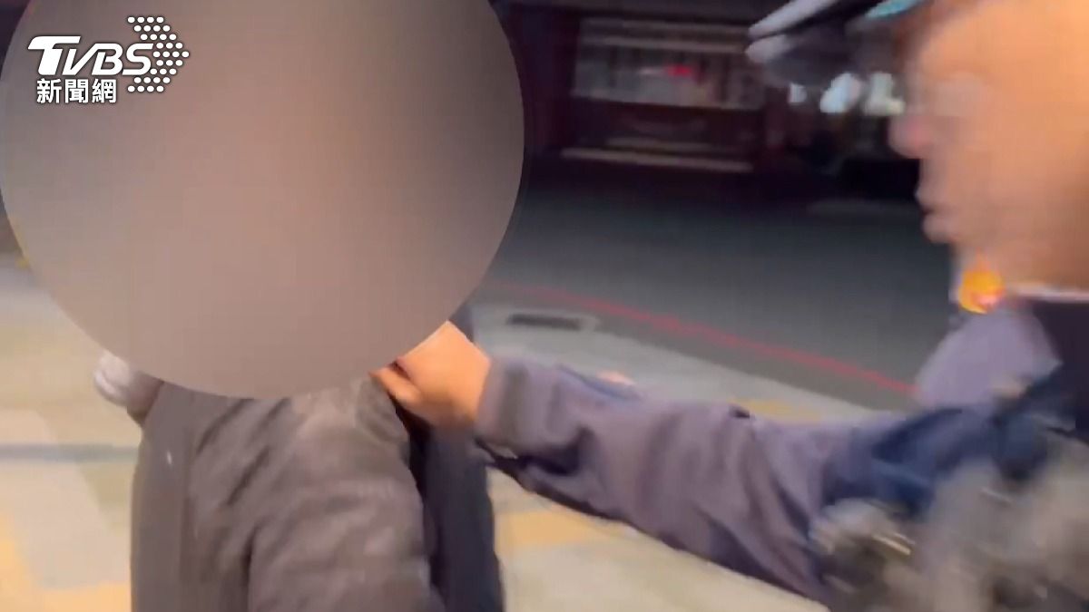 小吃店驚見利剪刺人！男「鎖骨遭刺一刀」濺血　兇嫌6hrs落網