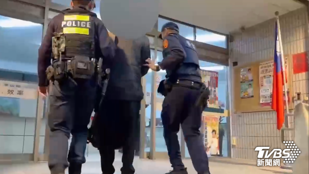 警方在北區住處查獲林男並帶返偵辦。(圖/TVBS)
