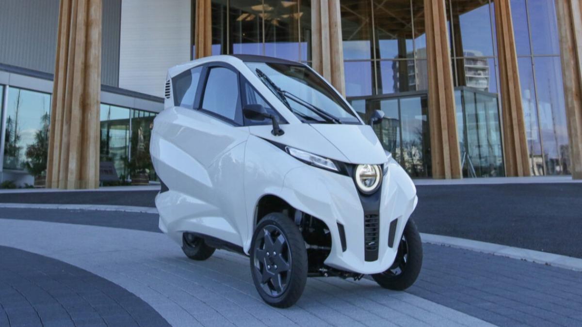 最快下半年開放!Lean 3須有汽車駕照 新法上路規則一次看