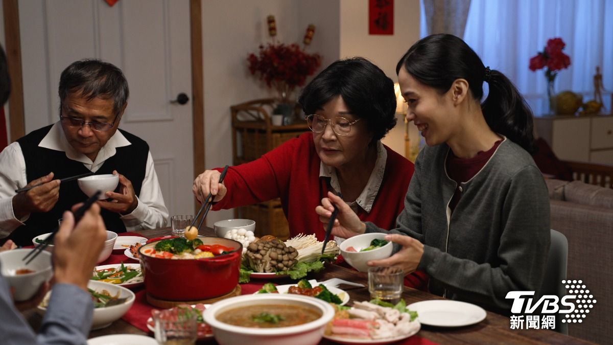 過年圍爐必看!10大「人氣年菜」大盤點 冠軍黑馬竟是它