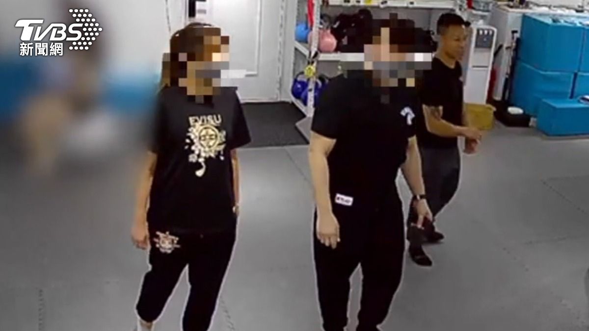 去年一對男女到泰拳館假借詢問課程,沒多久就犯下潑漆案。(圖/TVBS)