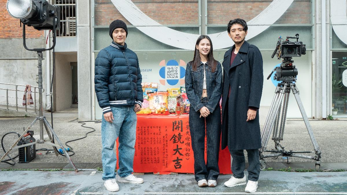 林亭莉(中)突破以往演出表現,在《星光燦爛的你》飾演曾少宗(右)身邊的女人。(圖/影娛人提供)