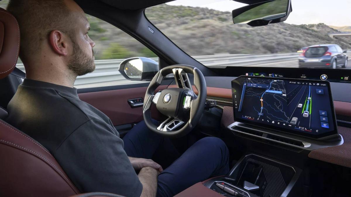 曾因座椅加熱挨轟！BMW iX3駕駛輔助、360度環景皆採訂閱制