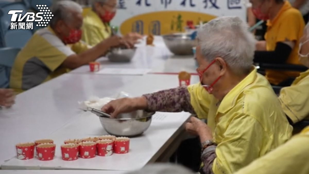 老盟推孤獨處方箋，助長者建立社會連結。（圖／ＴＶＢＳ）
