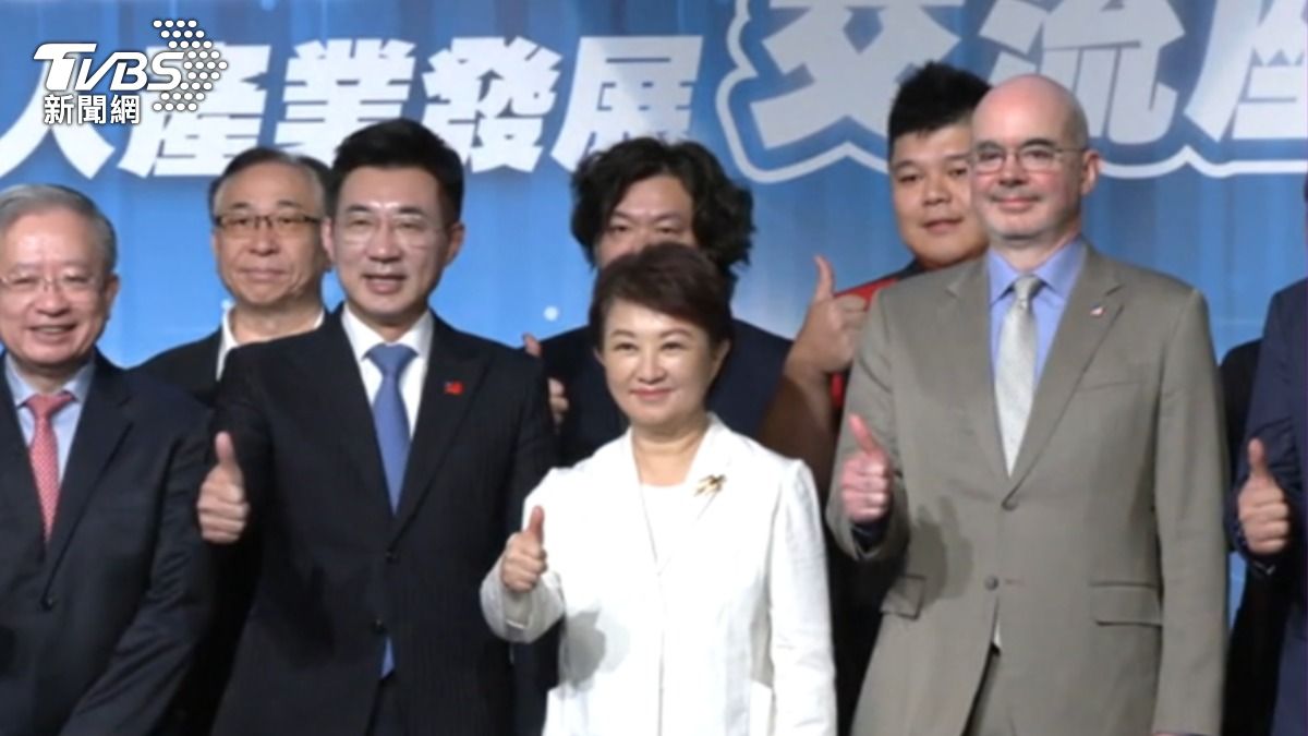 美參議員批藍擋國防預算,國民黨副主席蕭旭岑表示,AIT處長谷立言官階只比科長大。