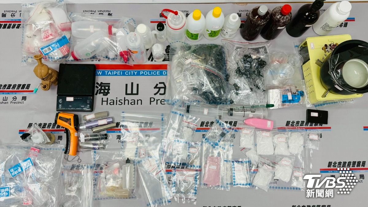 警方查扣大量毒品。(圖/TVBS)
