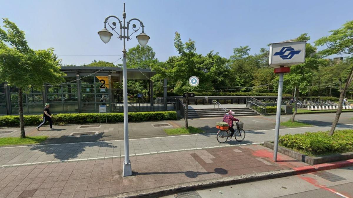 快訊/北捷大安森林公園站男廁火警「狂竄黑煙」 乘客急逃