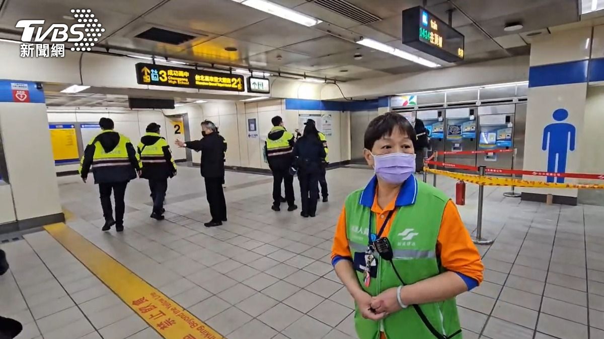 快訊/北捷遭連續縱火!大安森林公園、善導寺站冒煙 嫌躲男廁燒雜物