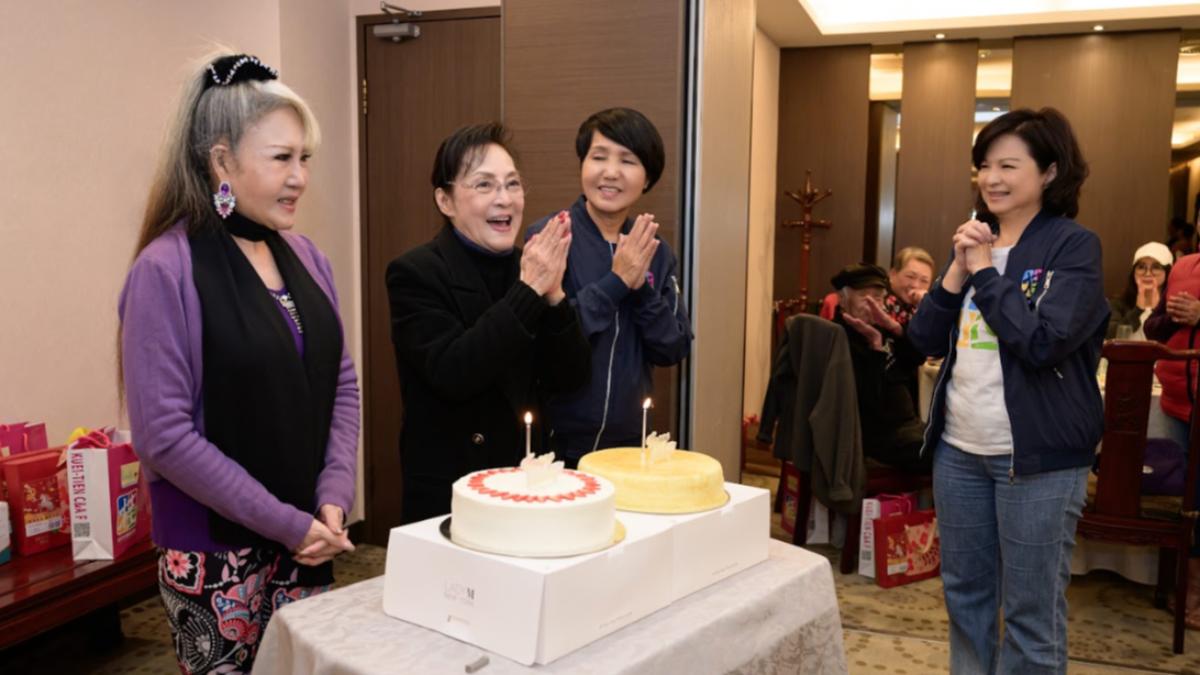 歷經破產、輕生未遂低潮 73歲「小崔苔菁」近況曝光