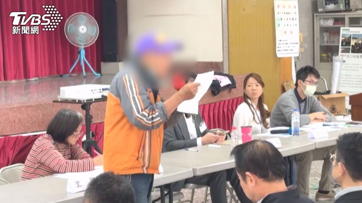 從補教師到縱火犯!翁為「土地抗爭逾11年未果」成縱火犯。(圖/TVBS)