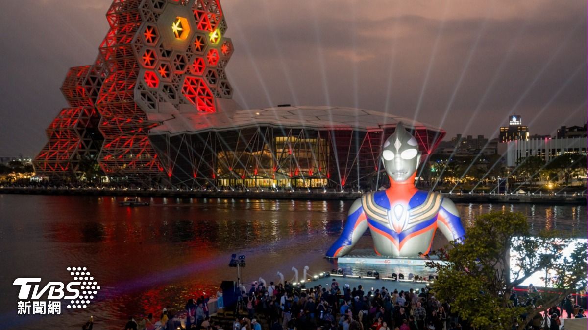 2026高雄冬日遊樂園攻略》超人力霸王快閃店、22遊樂設施一次看