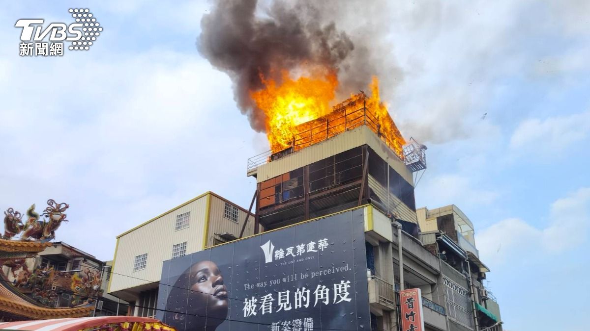 快訊/快關窗!苗栗鴿舍全面猛燒畫面曝 飼主衝火海救心血掛彩
