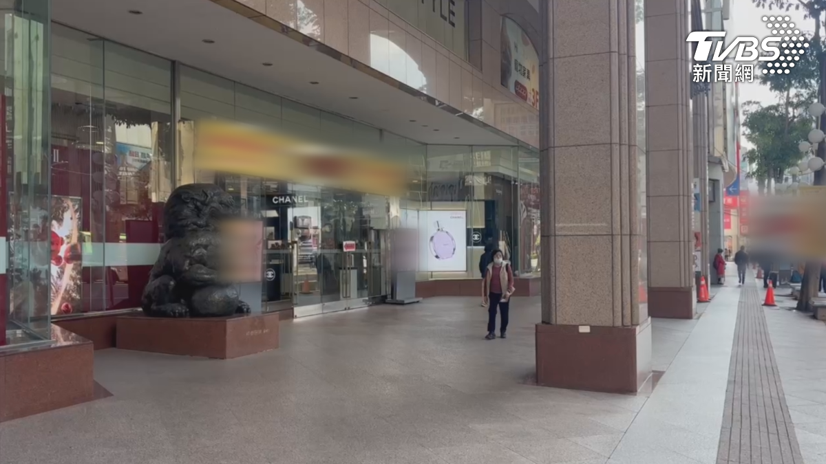 百貨公司對此發出文字聲明，表示會加強教育訓練，並嚴禁代管顧客會員卡（圖／TVBS）