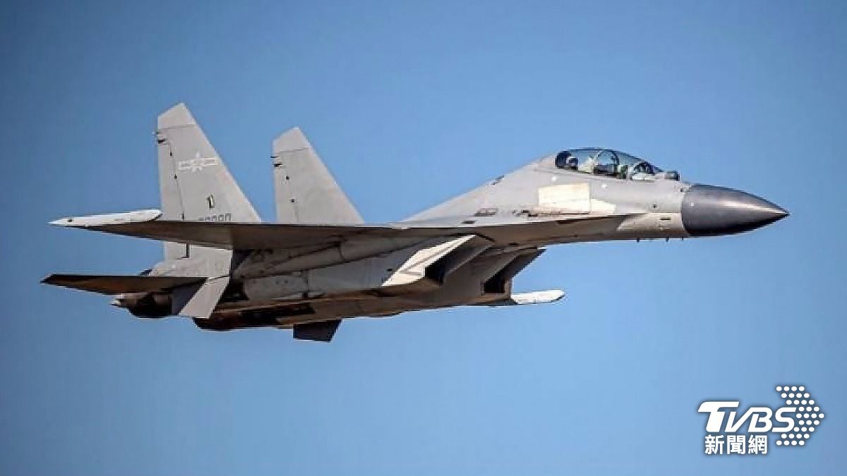 金融時報曝解放軍去年圍台軍演3挑釁行動 共機駕駛如黑道亮槍