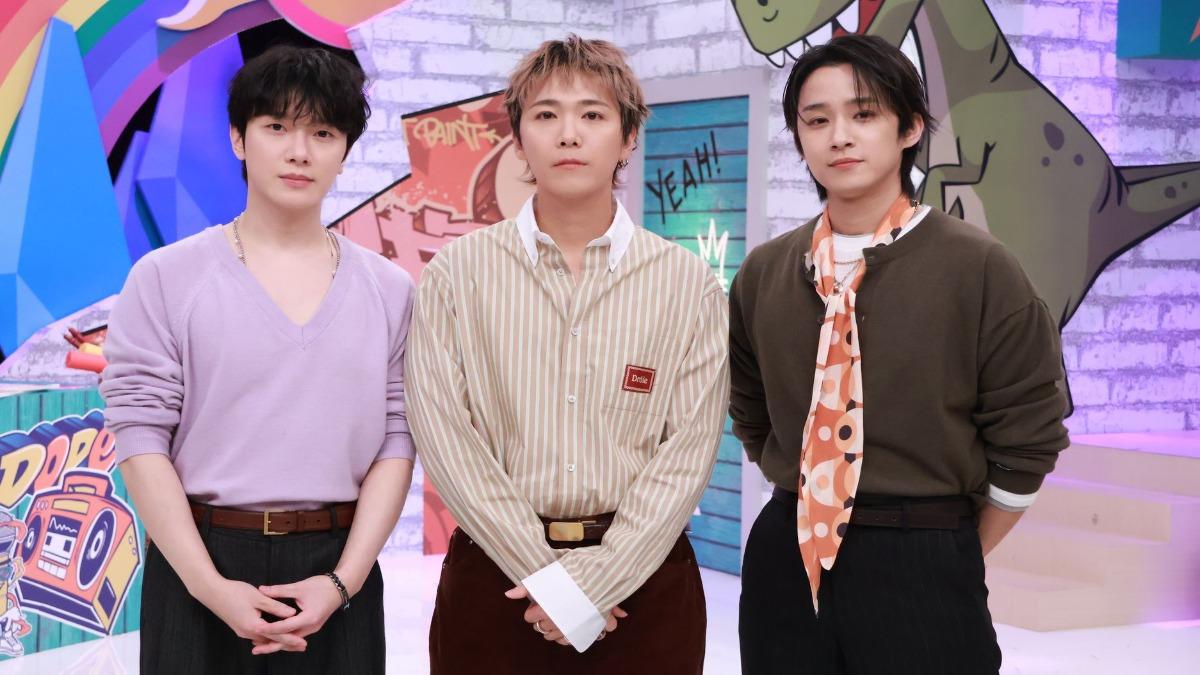 FTISLAND成員崔敏煥、李洪基、李在真上節目。(圖/中天電視提供)