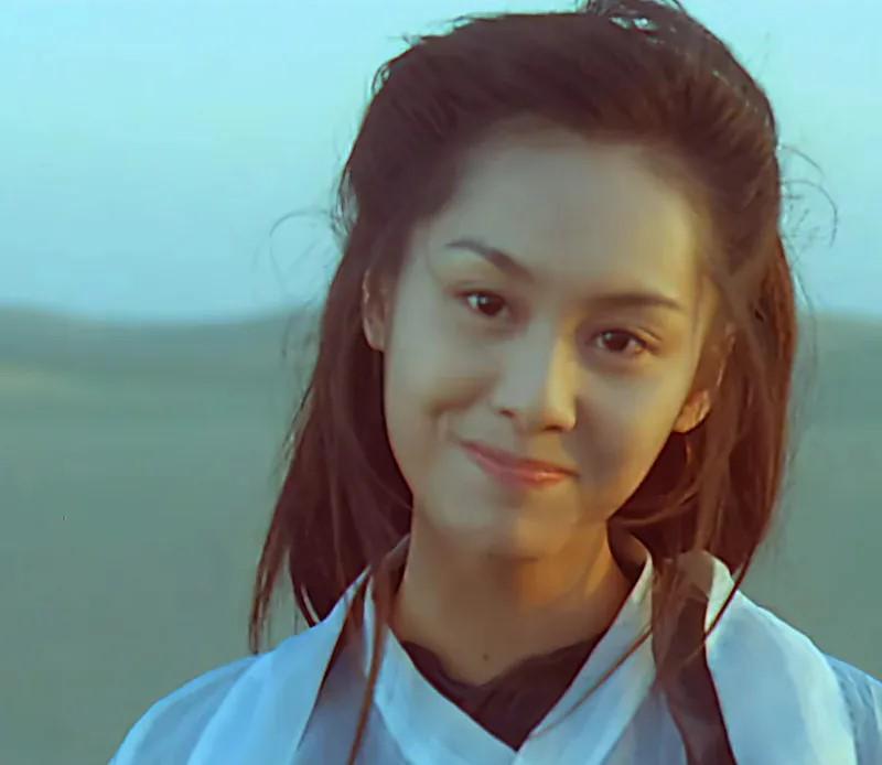 港星朱茵在《大話西遊》飾演「紫霞仙子」。(圖/翻攝自百度百科)
