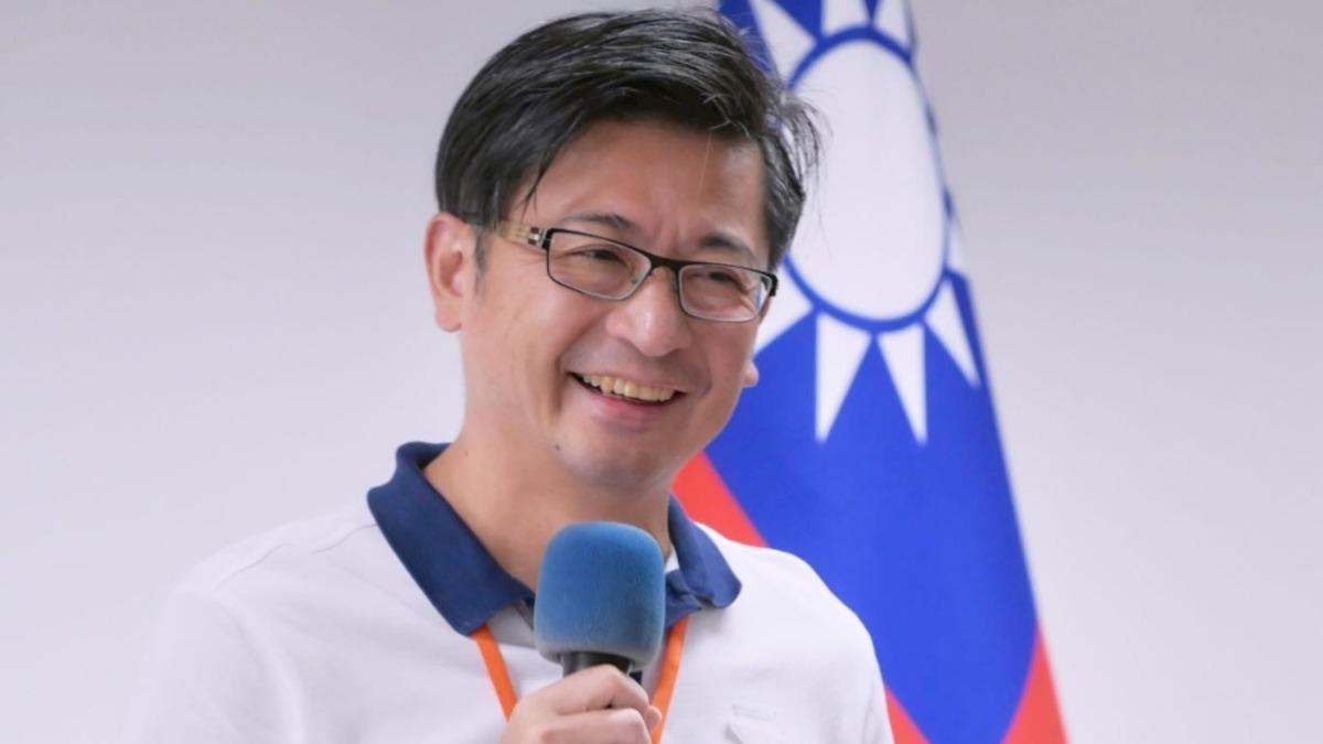 彰化議長謝典霖曬兒HBL戰績遭酸「拖垮籃球」 怒回:你媽才拖垮