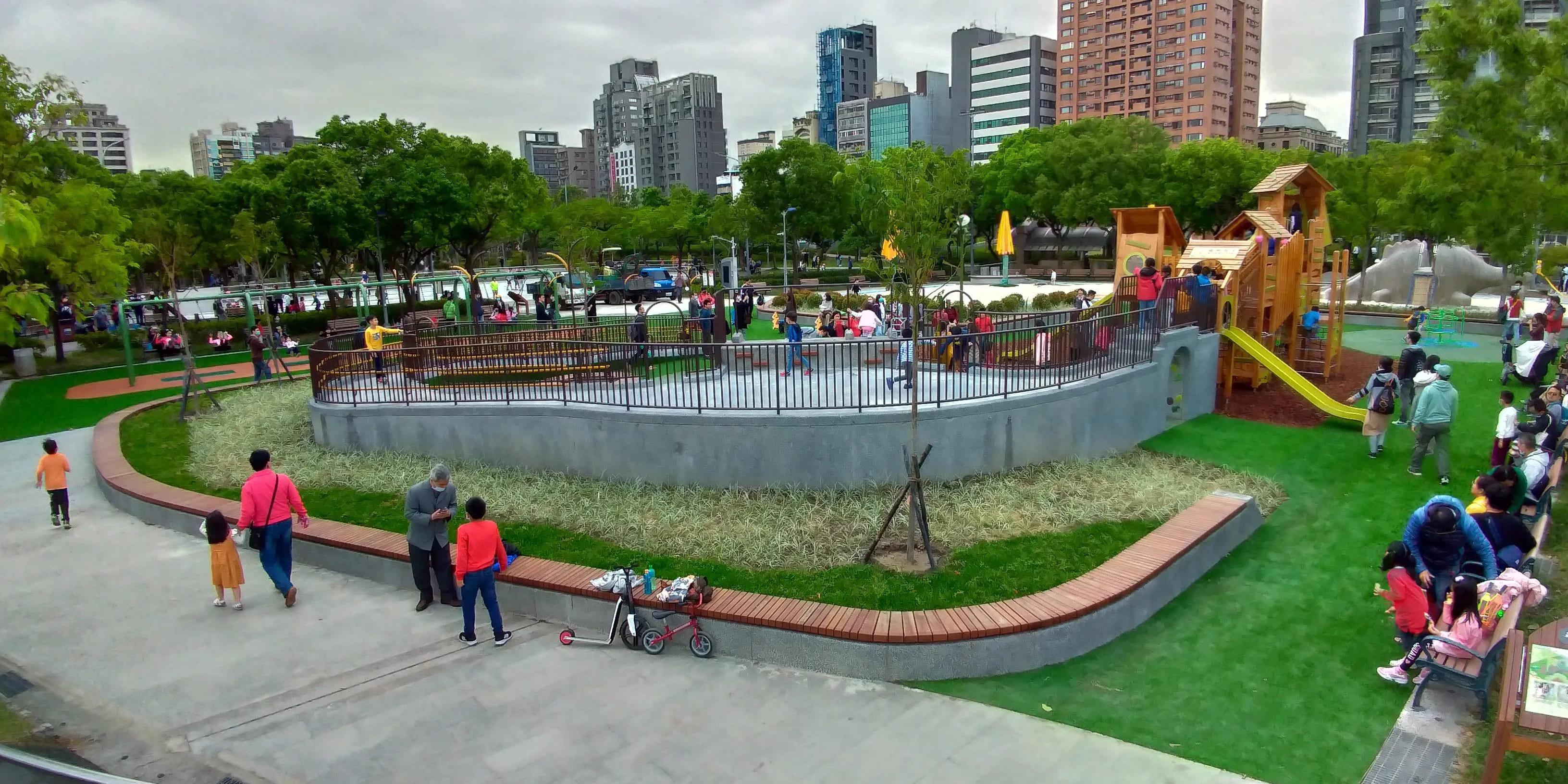大安森林公園不僅遊具精彩,更具備深厚的生態底蘊。(圖/翻攝自共融式遊戲場官網)