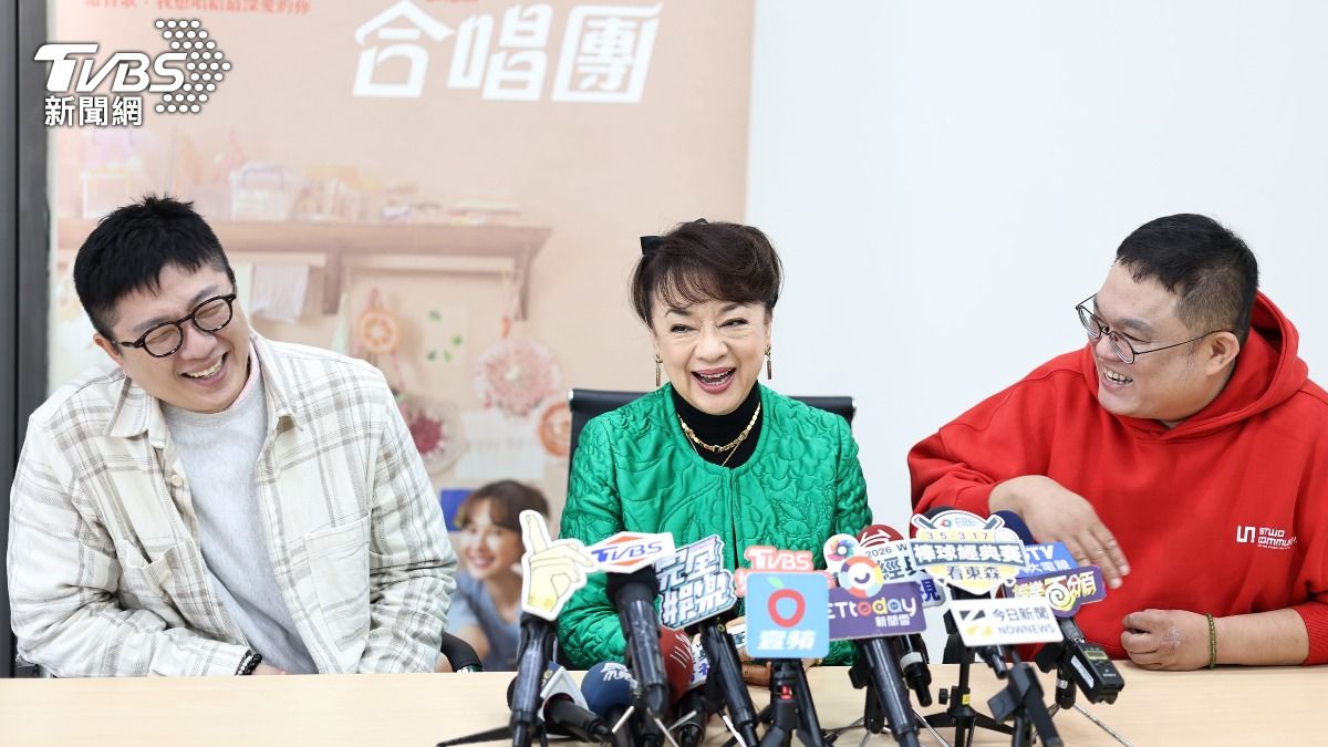 林孝謙表示要包大紅包給翁倩玉。(圖/張哲鳴攝)