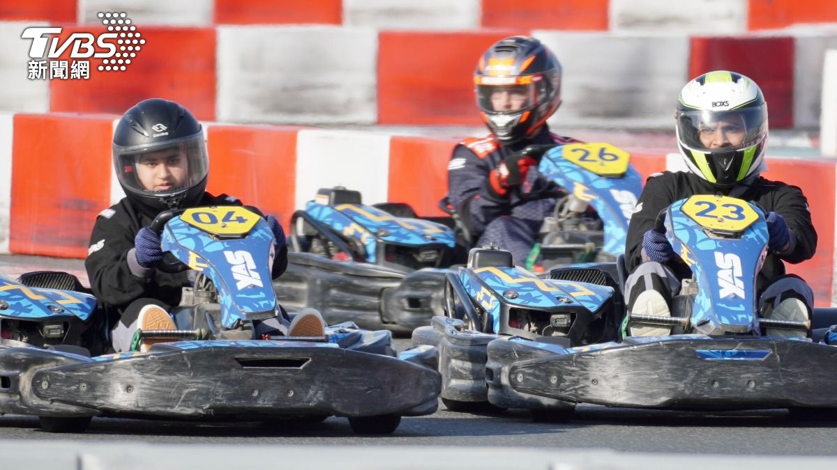 Yas Kartzone卡丁車樂園,觀光客平時能購票體驗。(圖/區國強攝)