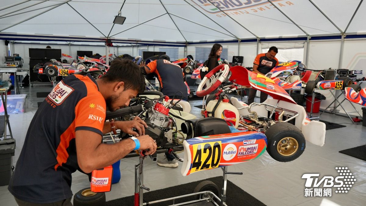 Yas Kartzone卡丁車維修帳篷區。(圖/區國強攝)