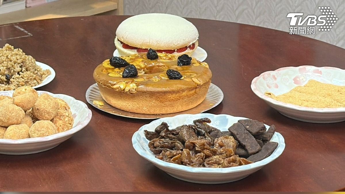 郭昱晴分享自己的桃園美食名單。(圖/林茜妤攝)